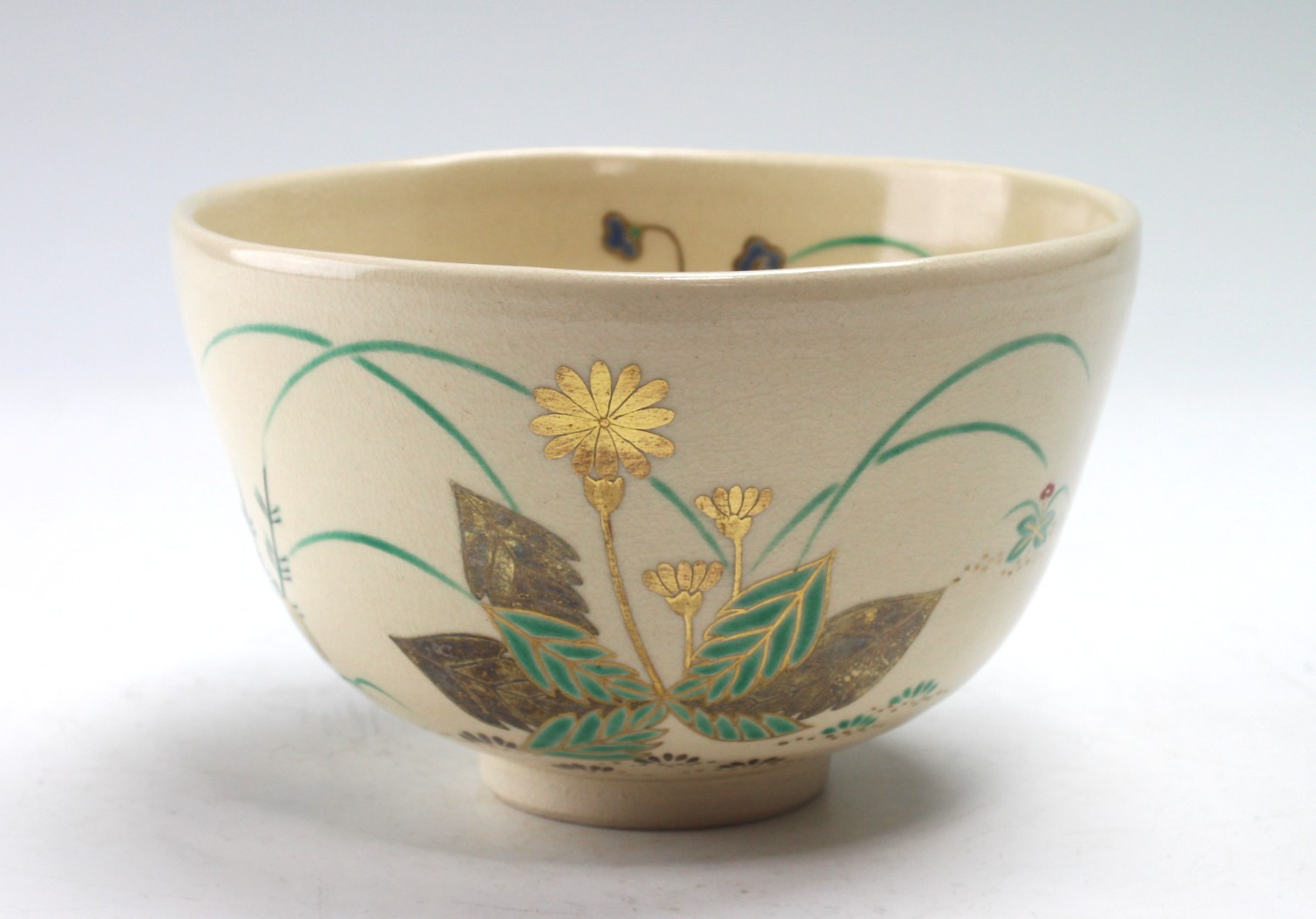 仁清写春草茶碗