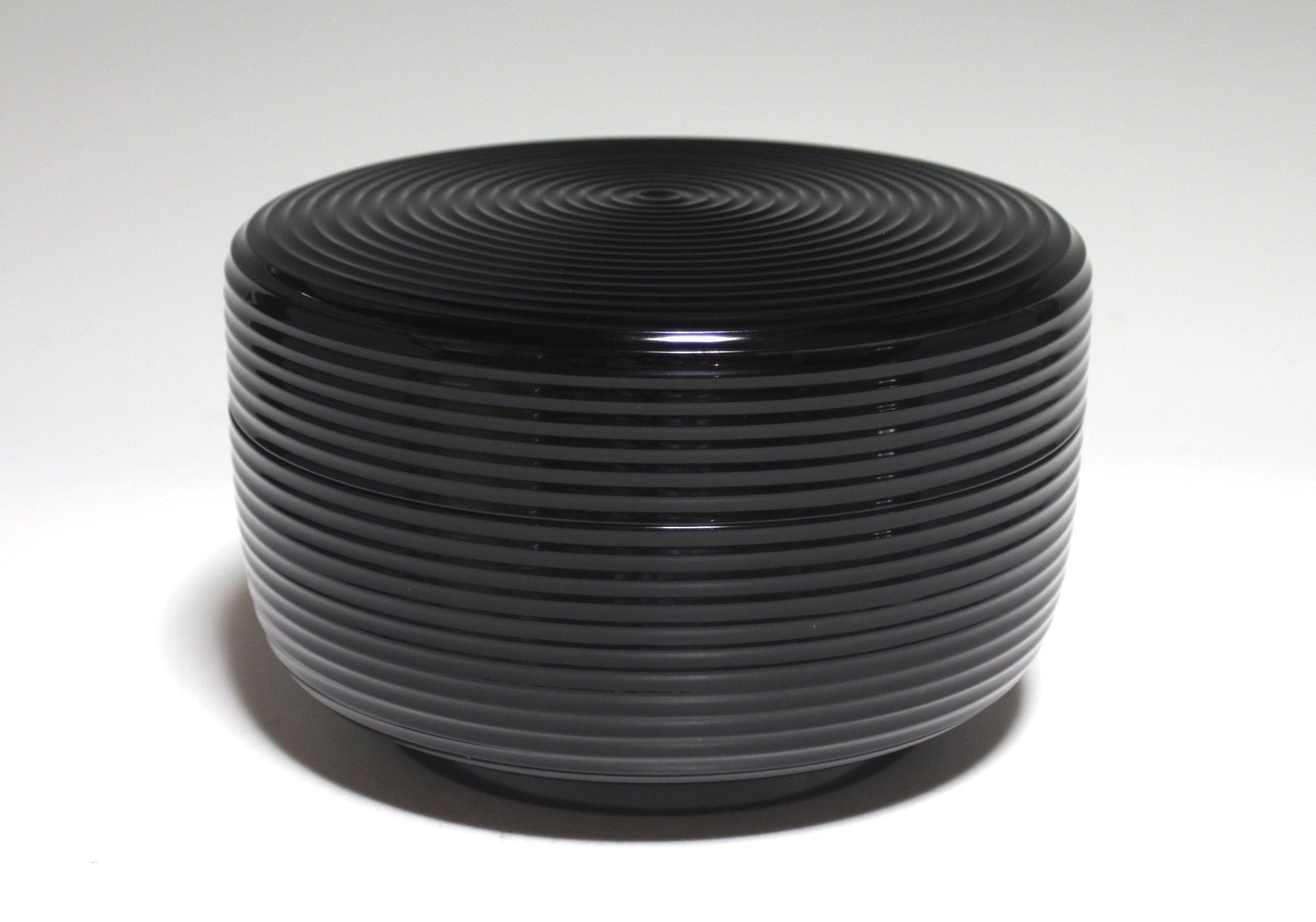 松葉蒔絵ロクロ目食籠