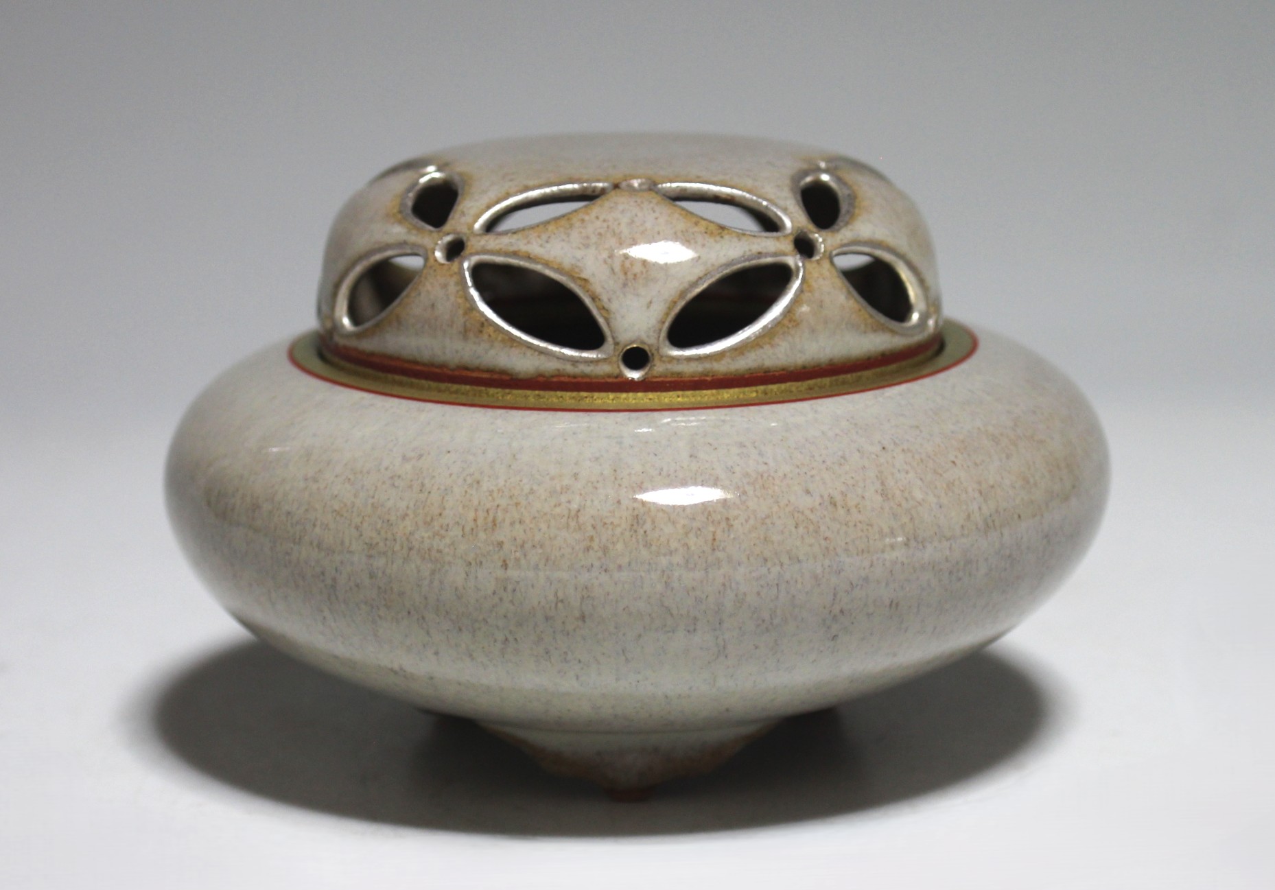 萩釉七宝透香炉