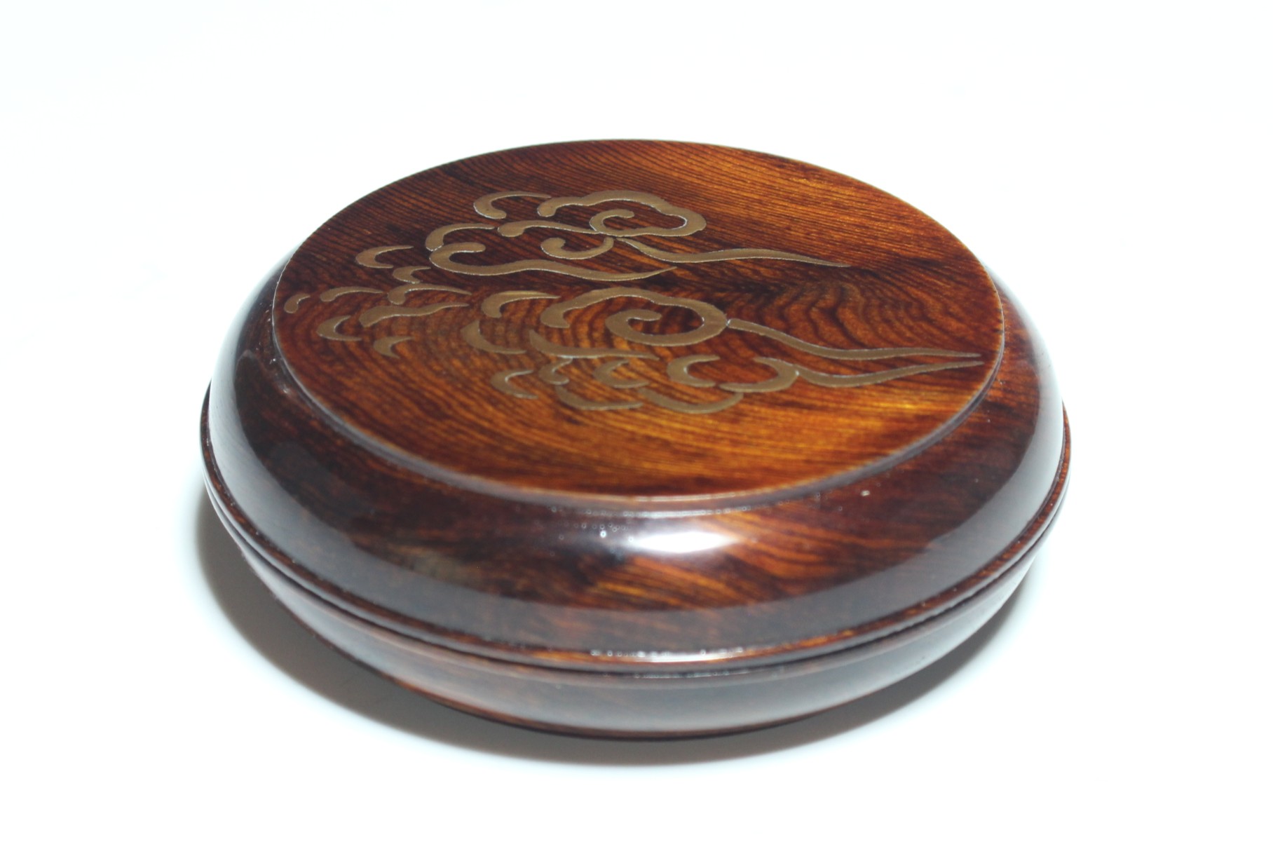 行雲蒔絵屋久杉香合