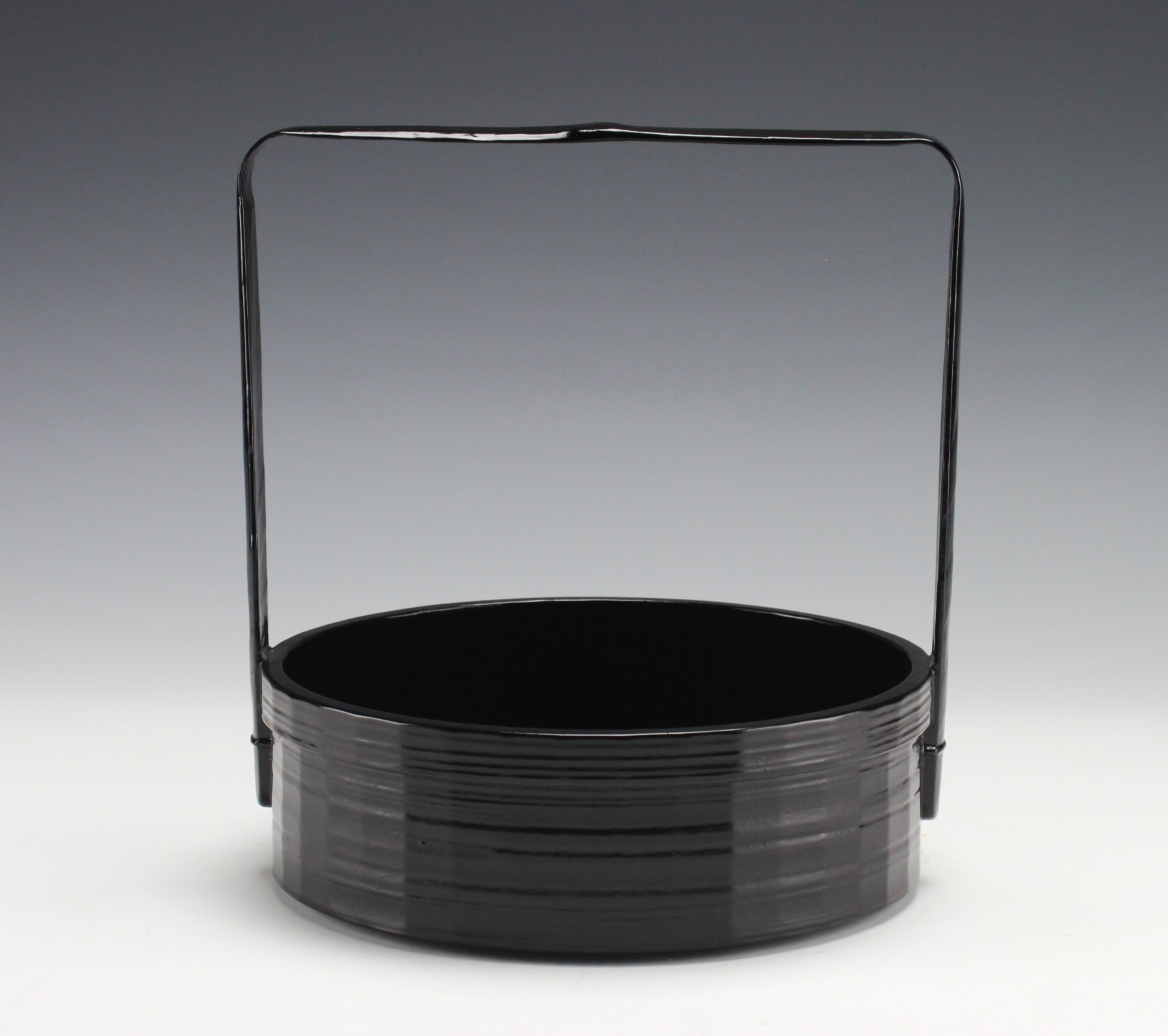 一閑塗手付丸莨盆